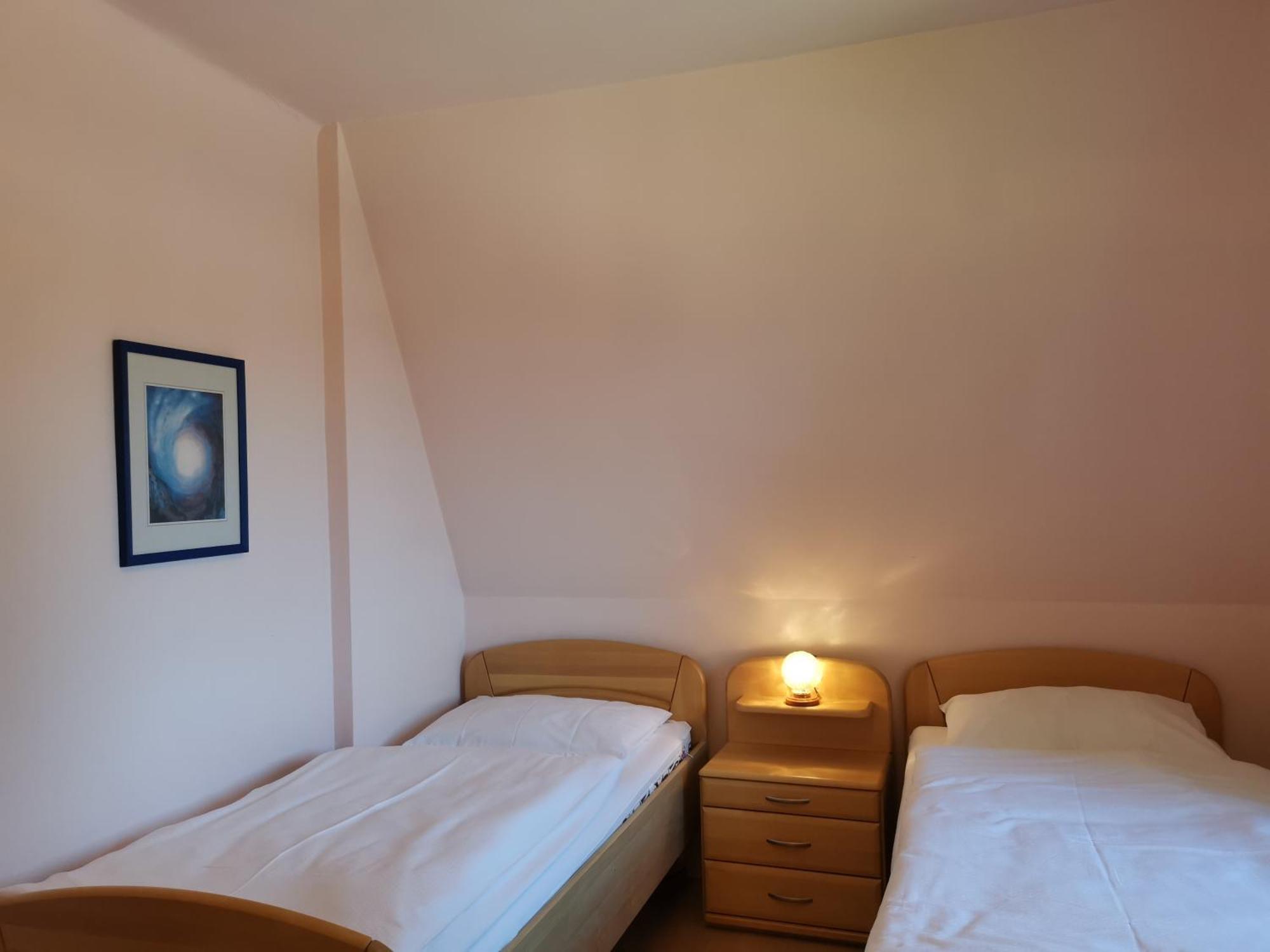 Bungalow & Apartments "Am Deber" Velden - Augsdorf เวลเดน อัม เวิร์ทเทอร์ซี ห้อง รูปภาพ