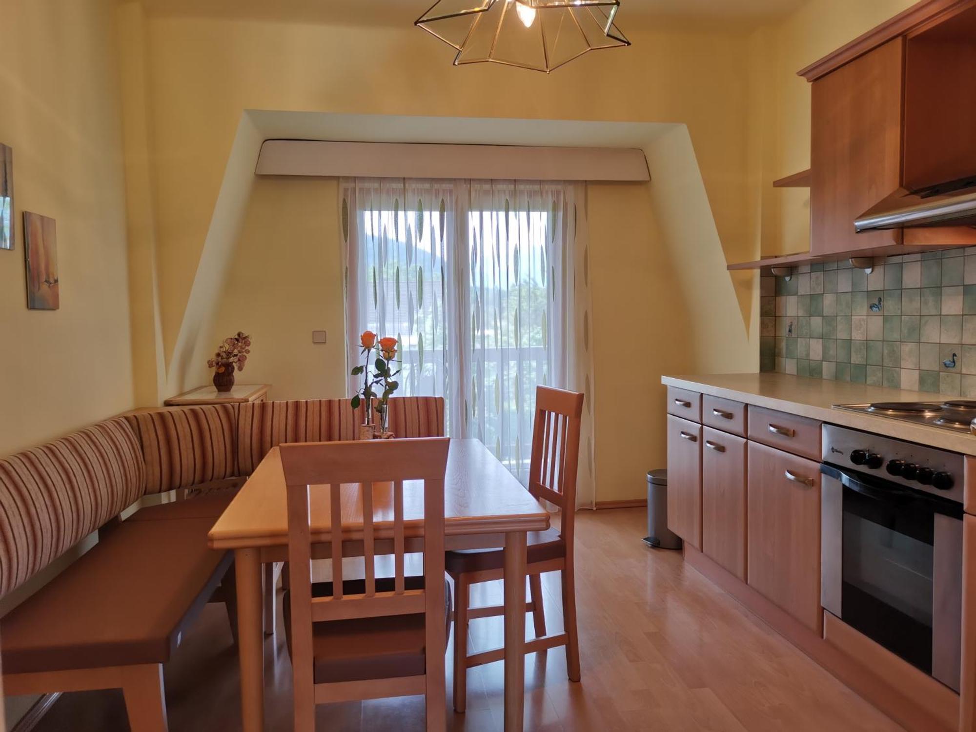 Bungalow & Apartments "Am Deber" Velden - Augsdorf เวลเดน อัม เวิร์ทเทอร์ซี ห้อง รูปภาพ