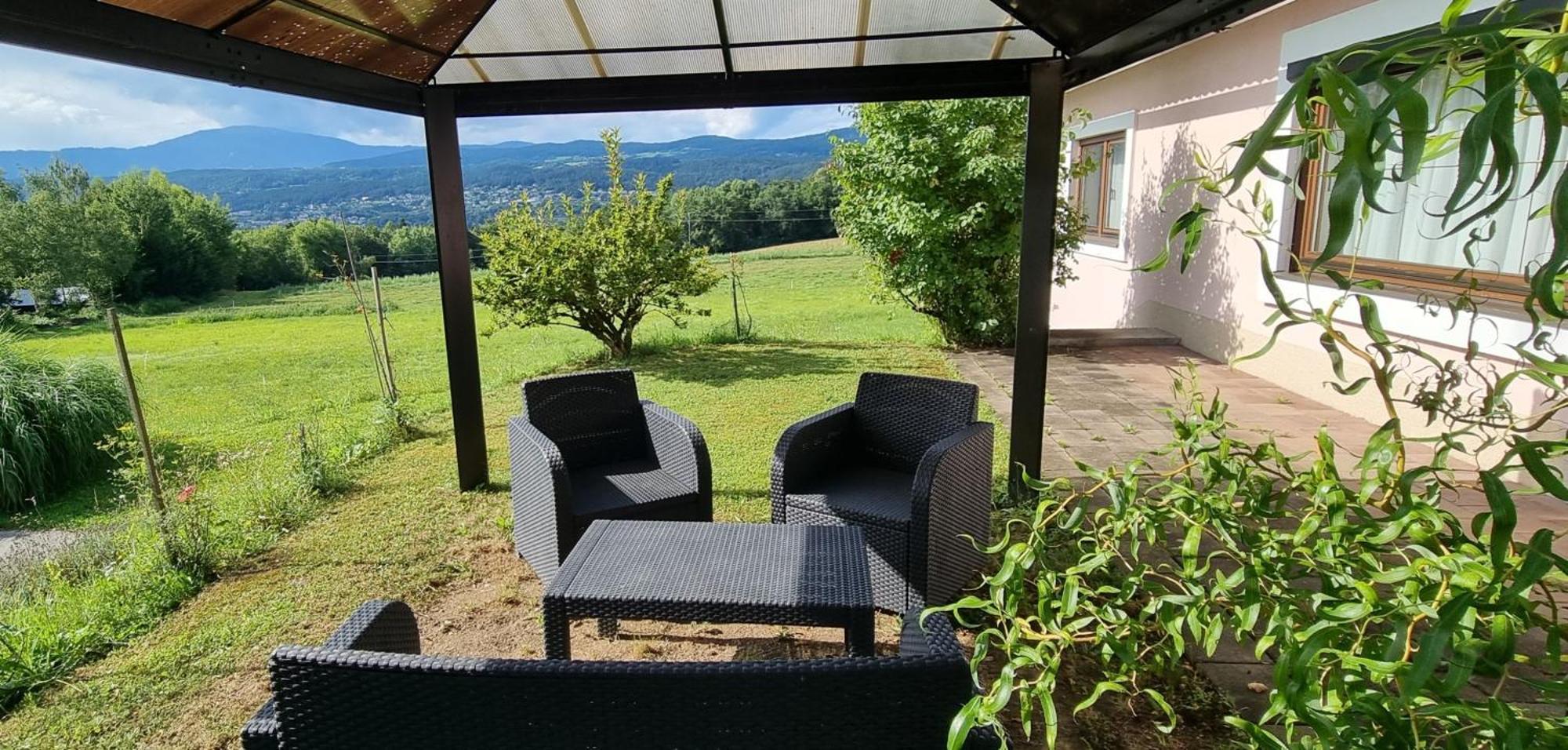 Bungalow & Apartments "Am Deber" Velden - Augsdorf เวลเดน อัม เวิร์ทเทอร์ซี ภายนอก รูปภาพ